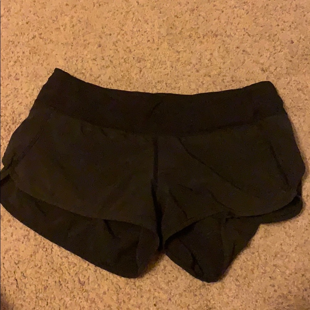 Black lulu shorts